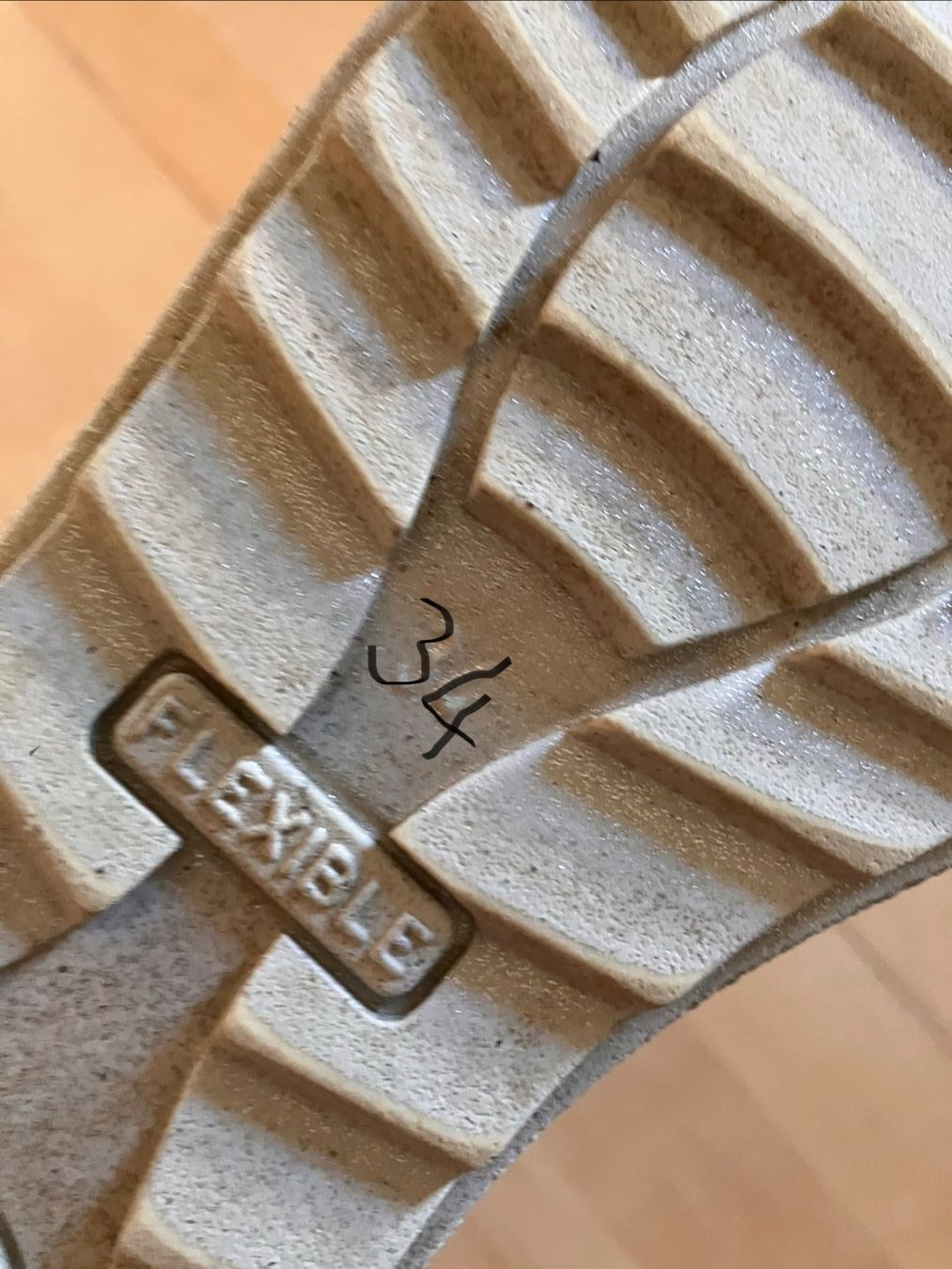 Schuhe für Mädchen: Winterstiefel – Gebraucht aus Esslingen von 2ze 3