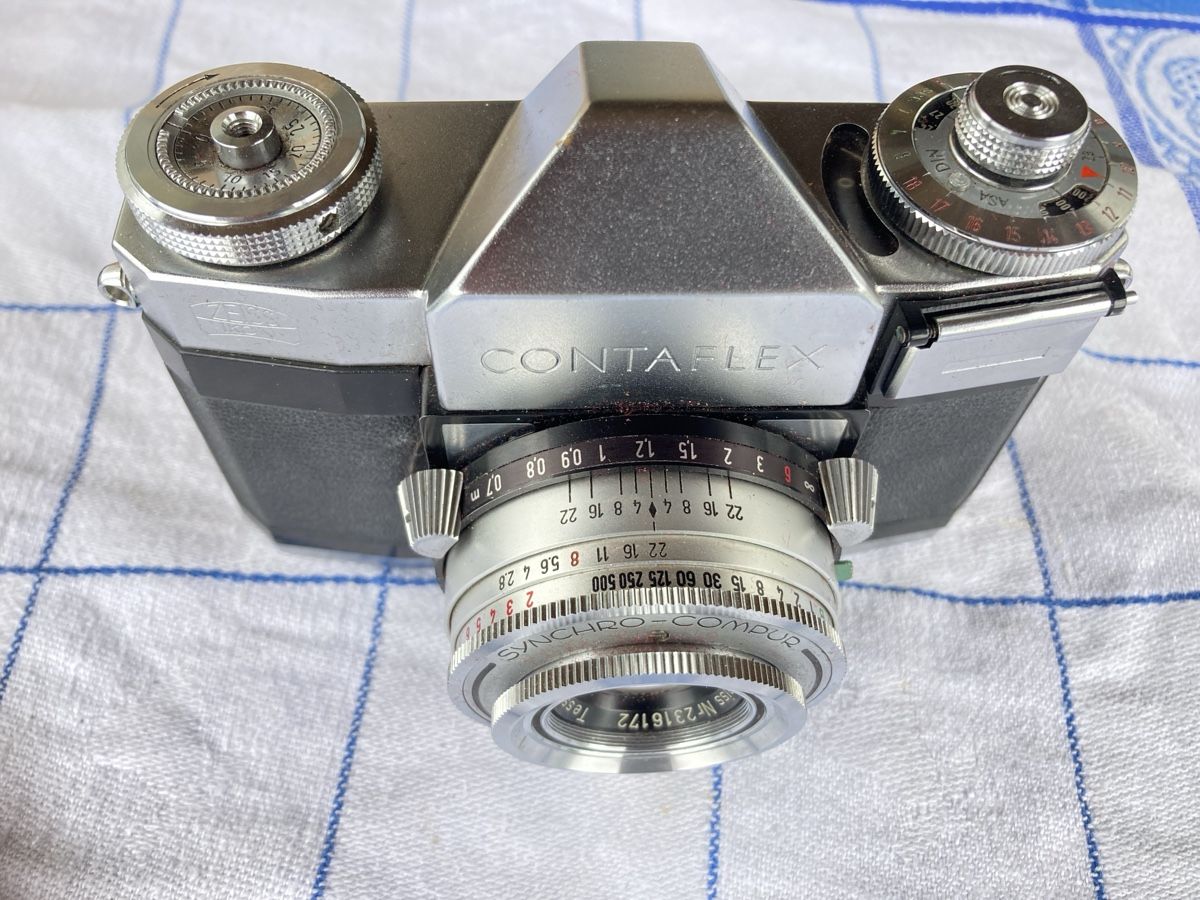 Zeiss Kamera: Zeiss Contaflex + Voigtlander Vito II Camera Set – Gebraucht aus Flims Dorf von daFlem 1