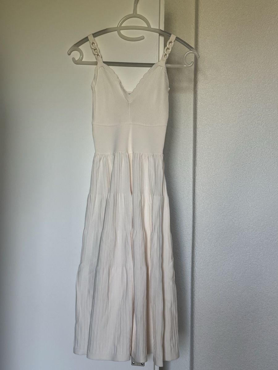 Morgan Vestiti: Robe Morgan en maille ivoire – Usato da Prilly venduto da luc_xmv9