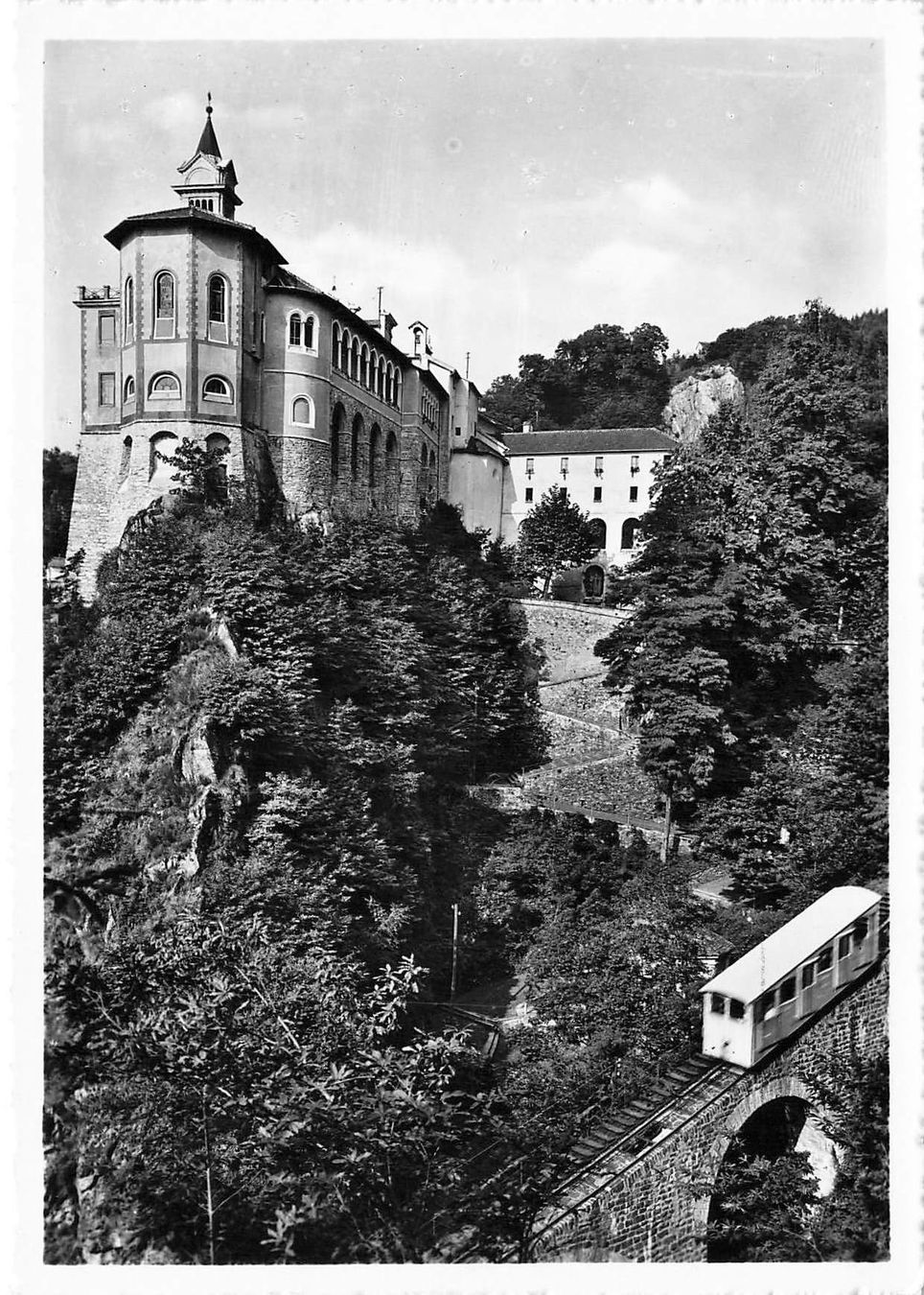 Cartoline postali: Locarno funicolare Standseilbahn G – Usato da Biasca venduto da Blenio71