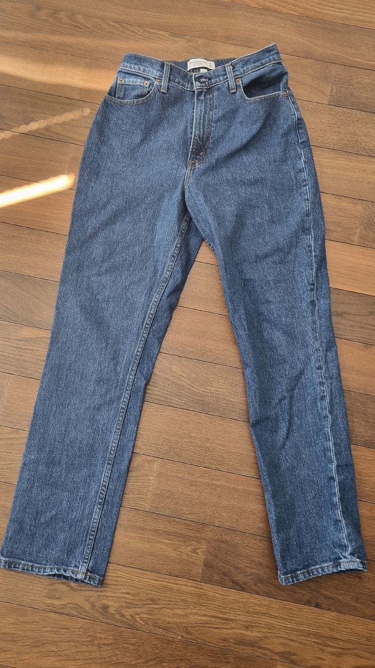 Abercrombie Jeans: Abercrombie & Fitch Jeans, Gr. 27 – Usato da Belp venduto da sfanny88