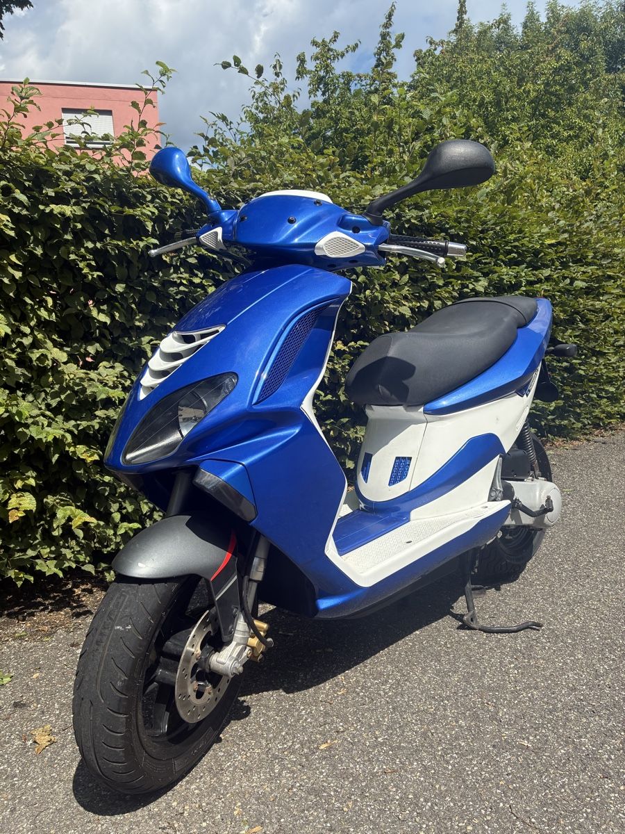 Piaggio Scooters: Piaggio NRG 50 ab mfk – D'occasion à St. Gallen par zx10r 3