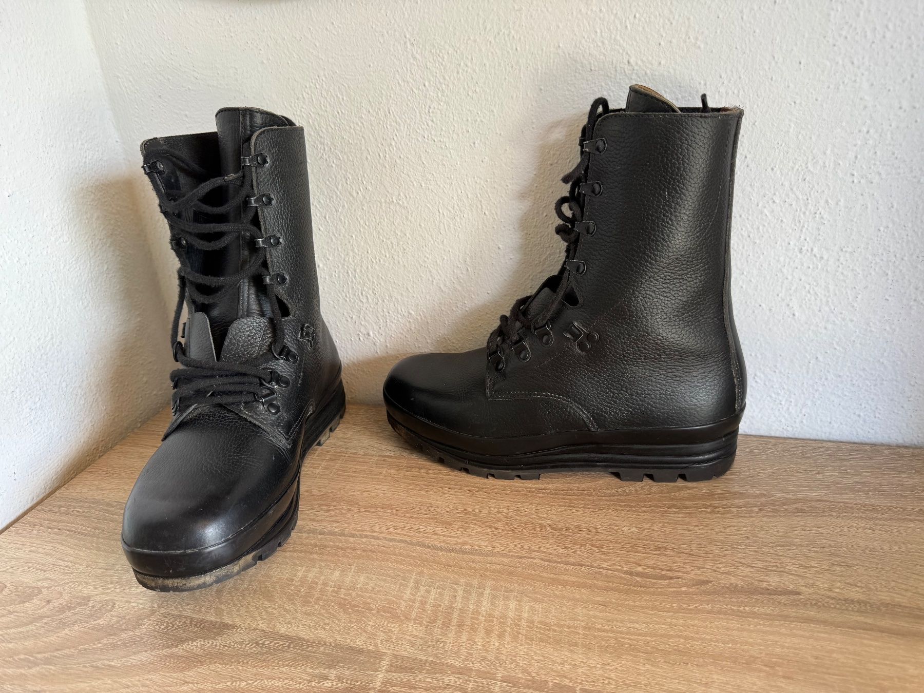 Minerva Scarpe da uomo: Schweizer Militär Stiefel Gr 42 – Nuovo (secondo la descrizione) da Frauenfeld venduto da max11116 2