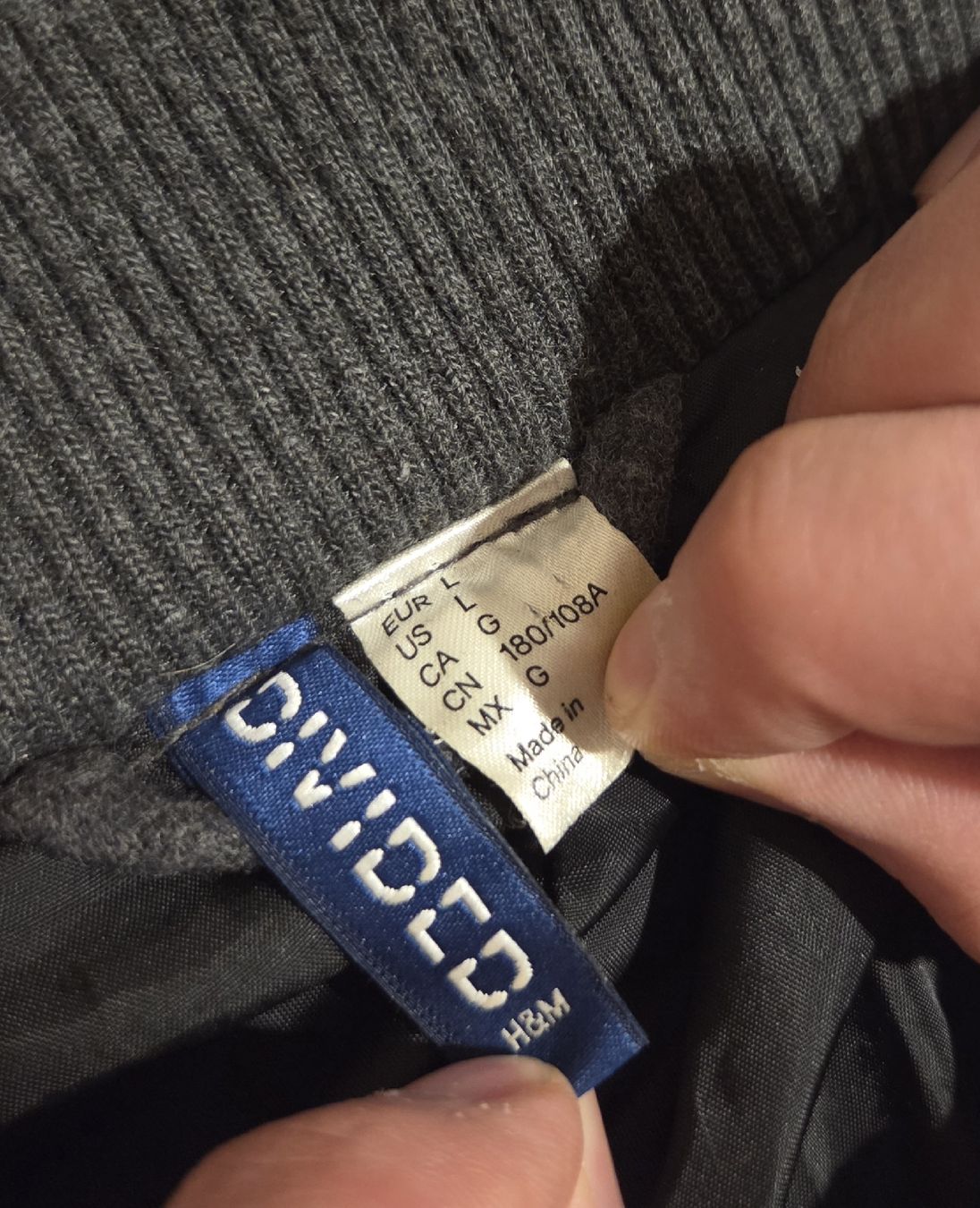 Cappotti: manteau hiver – Usato da Châtillon JU venduto da yxas94 2