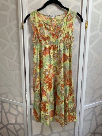 Jolie robe 'ZARA' d'été. 9-10ans
