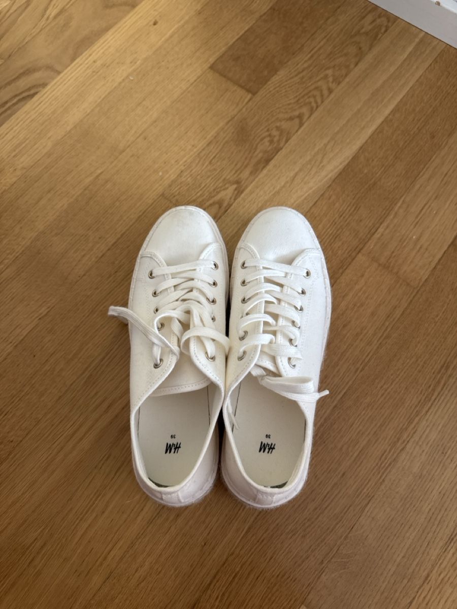 H&M Scarpe da donna: Schnürschuh weiss, Gr.39 – Usato da Herzogenbuchsee venduto da _jaaanita 1