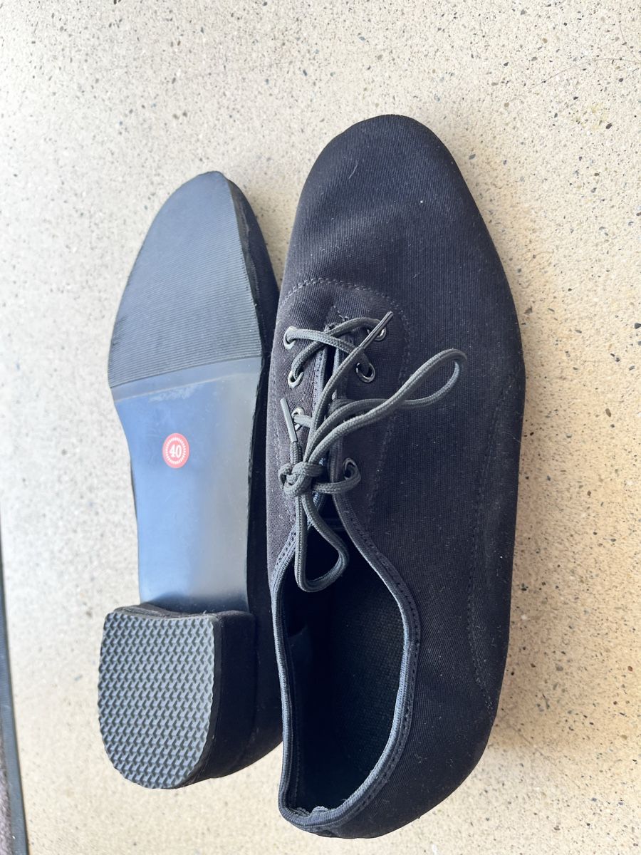 Scarpe da uomo: Tango ( dance) shoes – Nuovo (secondo la descrizione) da Crissier venduto da gok_k2pl 1
