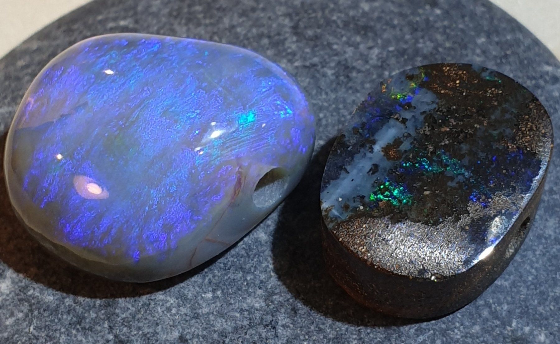 Ciondoli: Boulder & Black Opal Beads / Konvolut 3 – Nuovo (secondo la descrizione) da Niederbüren venduto da Raphael014
