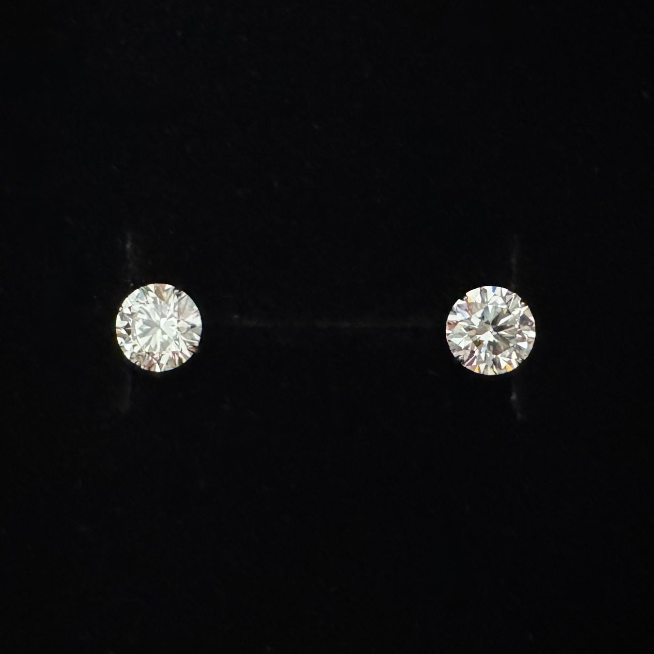Orecchini pendenti & Orecchini a lobo: Titan Ohrstecker 1.0ct (2x0.5ct) Labor-Diamant D/VVS2 IGI – Nuovo e nell'imballaggio originale da Wallenwil venduto da labgrown.ch 2