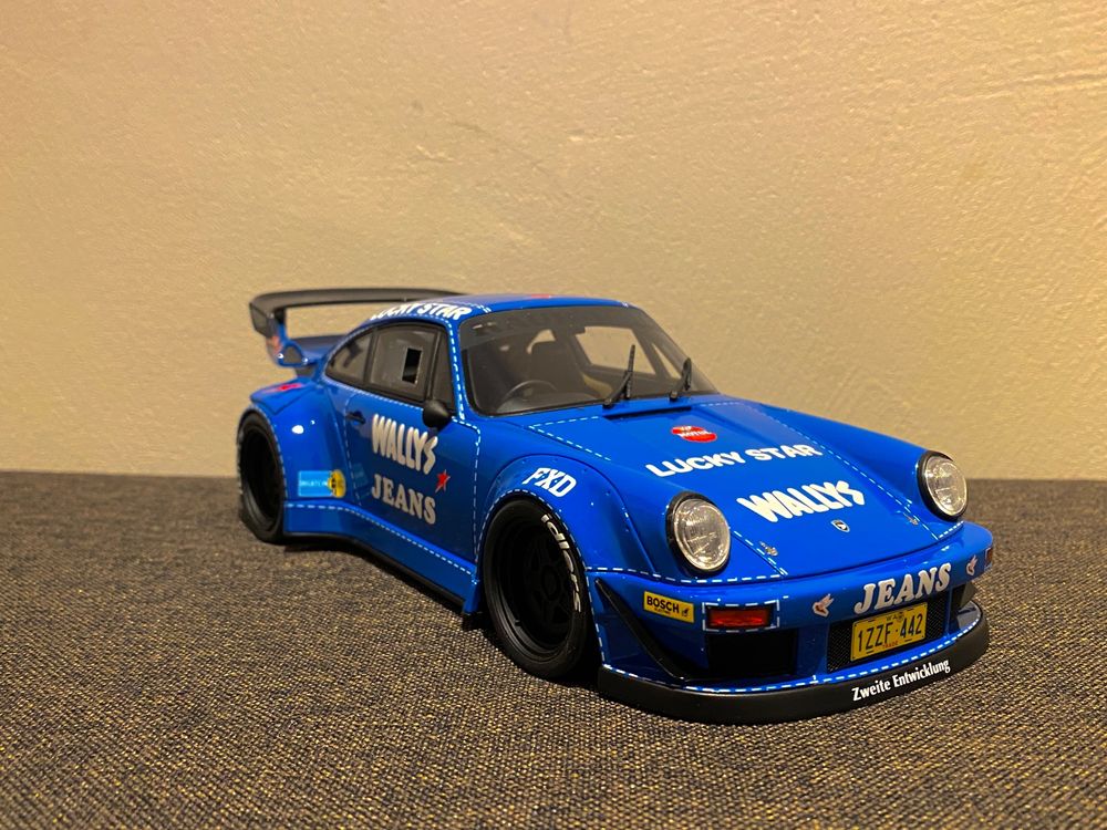 Exklusives Modellauto Porsche 911 mit RWB Body Kit | Kaufen auf Ricardo