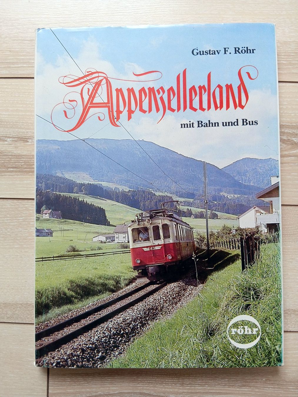 Livres: Appenzellerland mit Bahn und Bus – D'occasion à Birrwil par dirtyoldtown