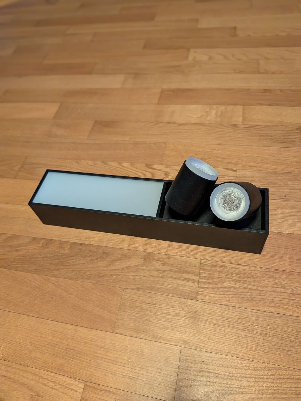 Philips Lampadari & plafoniere: Philips Hue Deckenleuchte mit 2 Spots, schwarz – Usato da Glattbrugg venduto da domiculix 1
