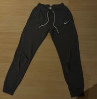 Nike Jogginghose grau, Grösse XS