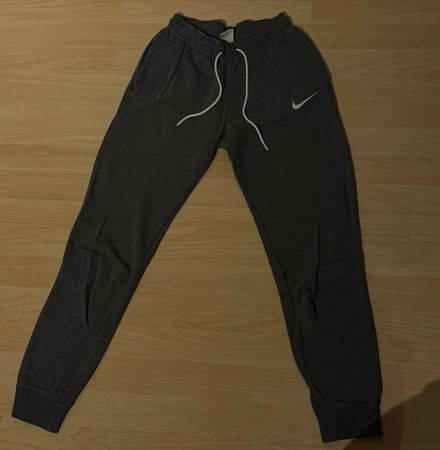 Nike Jogginghose grau, Grösse XS