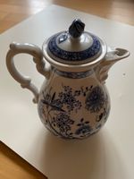 Hutschenreuther Kaffeekanne Zwiebelmuster 18 cm
