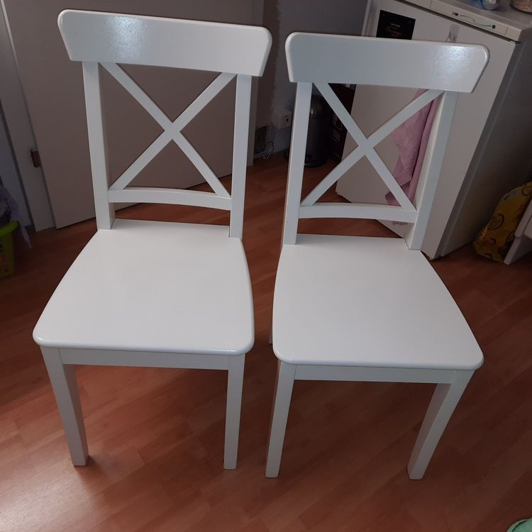 IKEA KÜCHENTISCH + 2 STÜHLE Kaufen auf Ricardo
