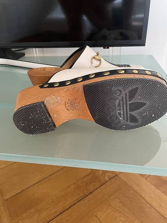 Gucci Damenschuhe: Gucci Clogs – Gebraucht aus Basel von DobrilaP 3