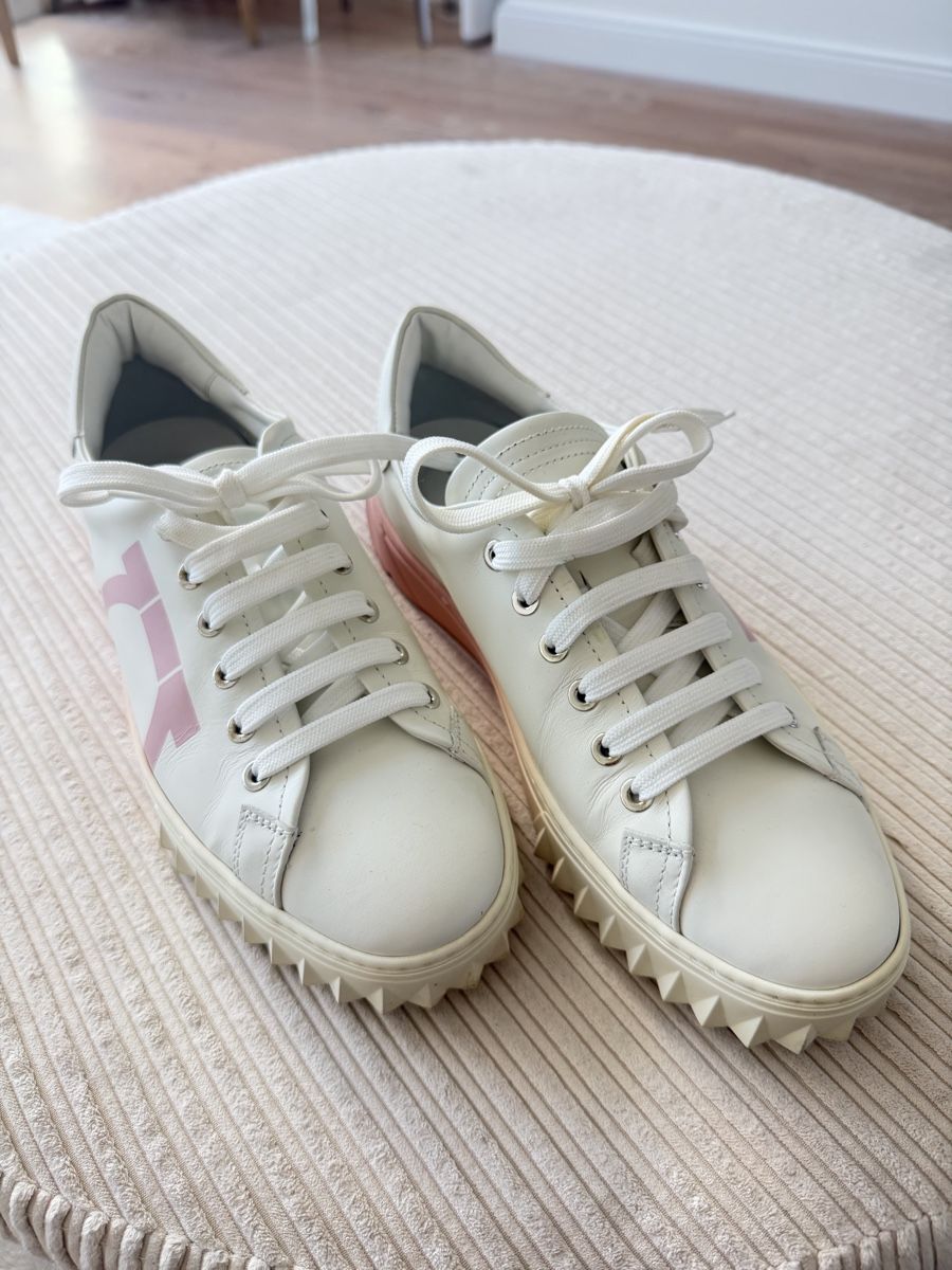 Salvatore Ferragamo Scarpe da donna: Salvatore Ferragamo Sneakers  – Usato da Birmensdorf ZH venduto da lakii338