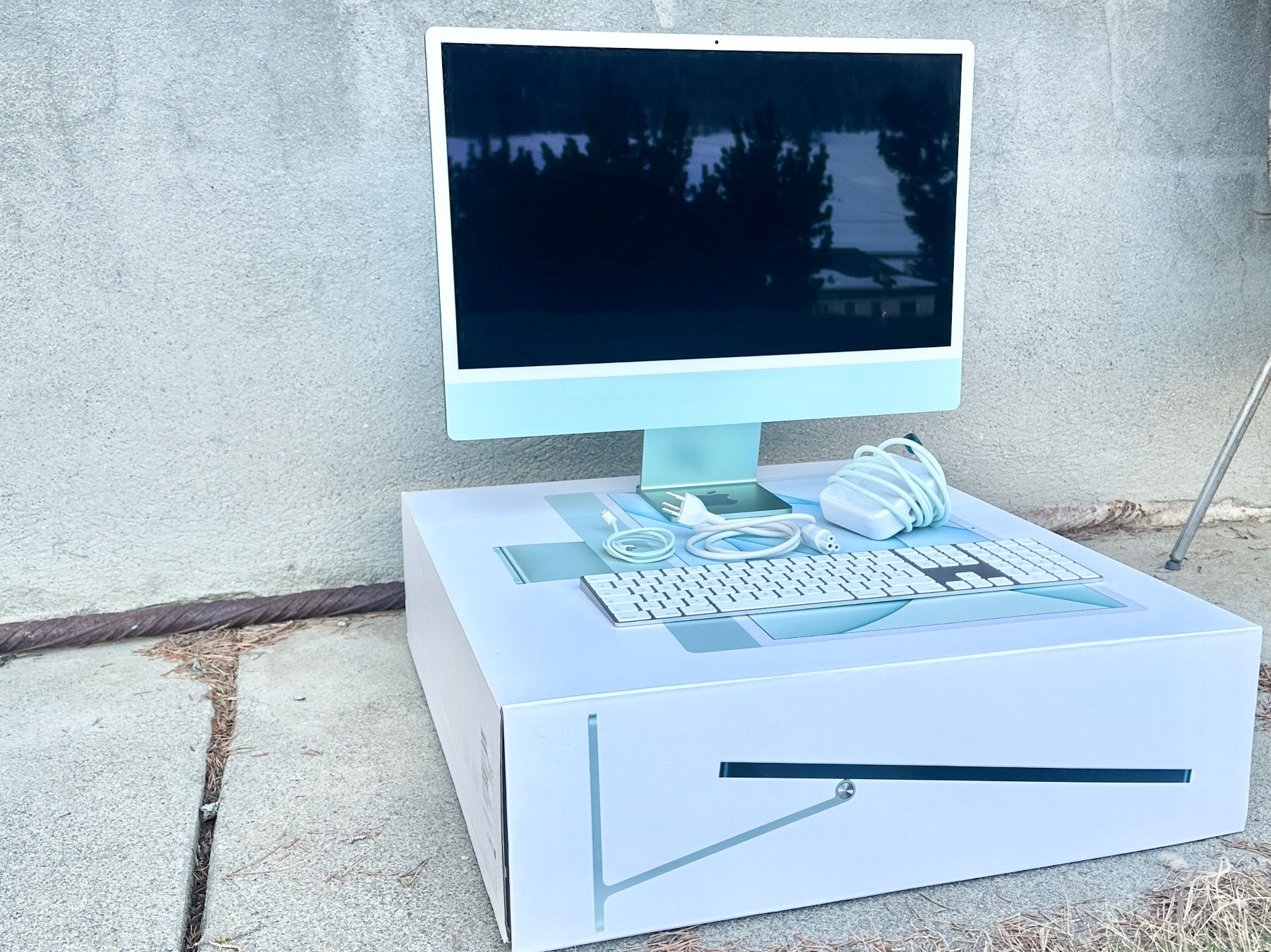 Apple PC: Apple iMac 24 M1 – Usato da Maienfeld venduto da bumble-bee888