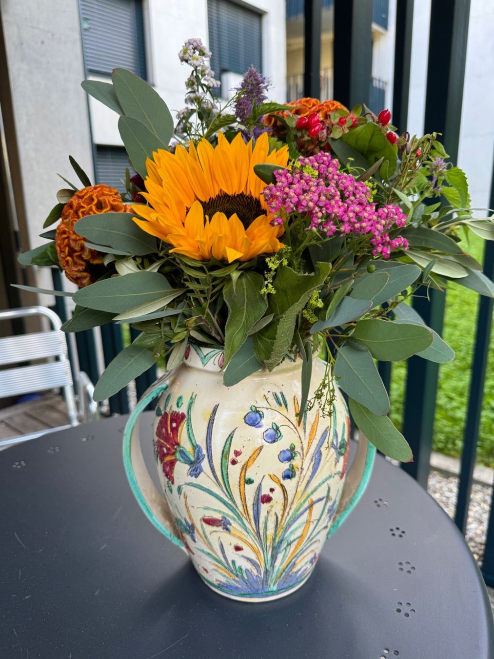 Vasi & Recipienti: Grösse handgemalte Vase. – Usato da Zürich venduto da Manubene 1