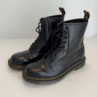 Dr. Martens 1460 boots