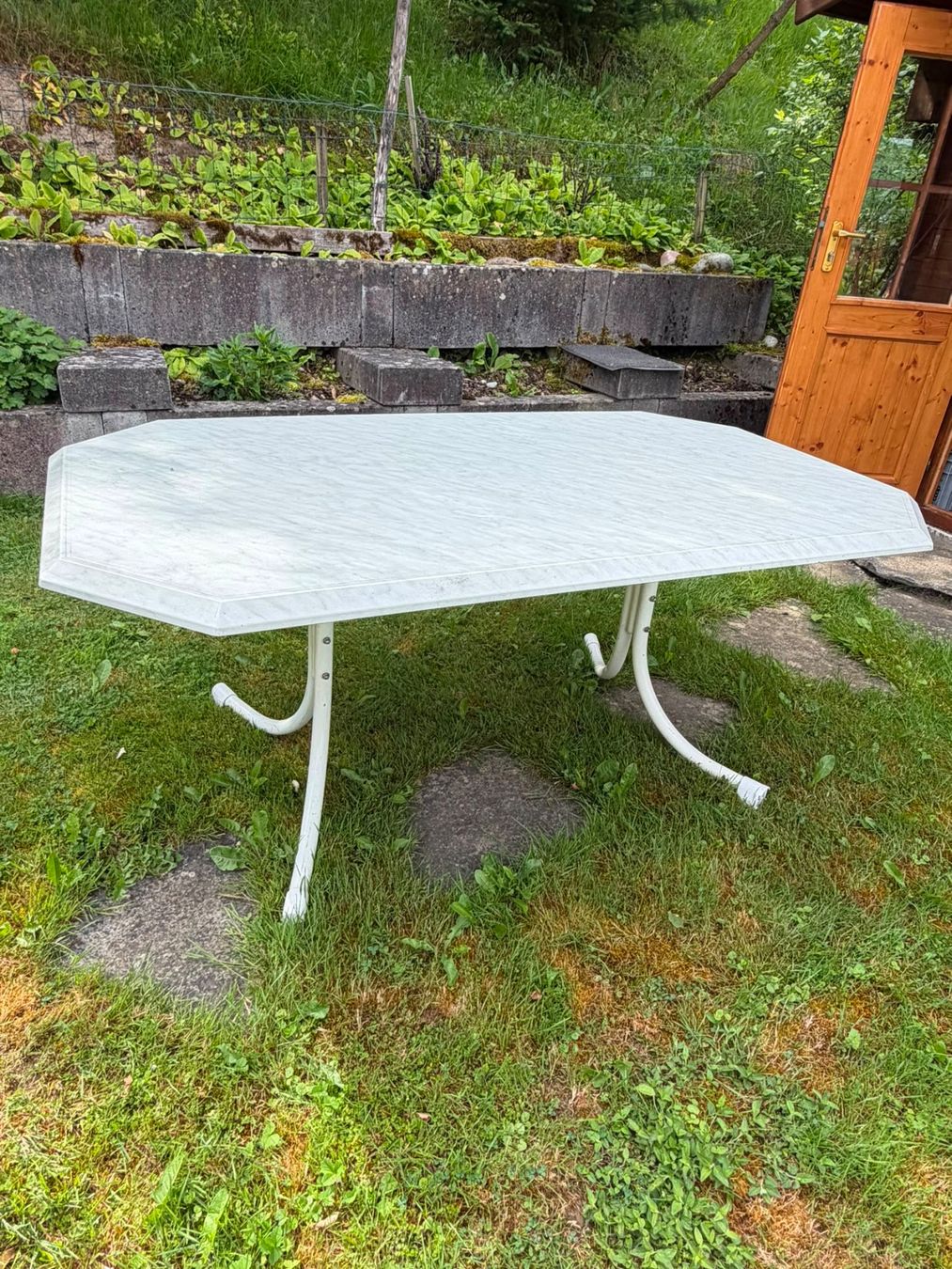 Set di tavolo e panche: Gartentisch mit Stühlen – Usato da Kestenholz venduto da cvx_889vv 2