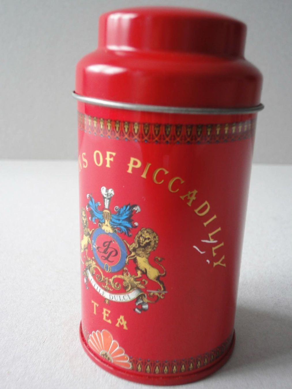 Tutte le decorazioni: 2 kleine Blechdosen - Tea – Usato da Chur venduto da omonia 1