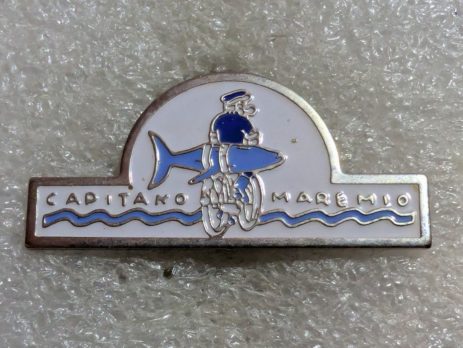Placchette & Badge: Ansteckpin 230: Capitans – Usato da Oppligen venduto da Pin-Fall-Shop