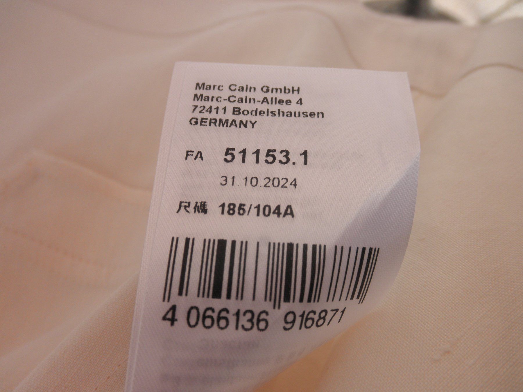 Marc Cain Jacken: Marc Cain Jacke – Neu (gemäss Beschreibung) aus Buttwil von Engelhaar 6