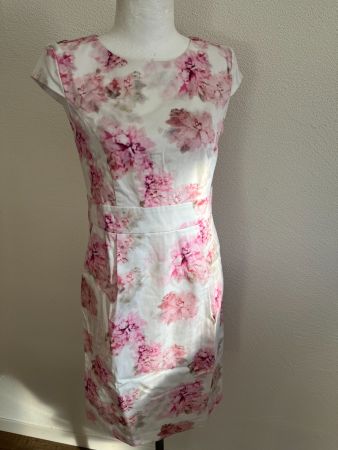 Hübsches Kleid von Heine, Baumwolle, Gr. 34, NEU, NP 169.-