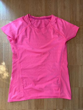 HM sport T-Shirt, size S