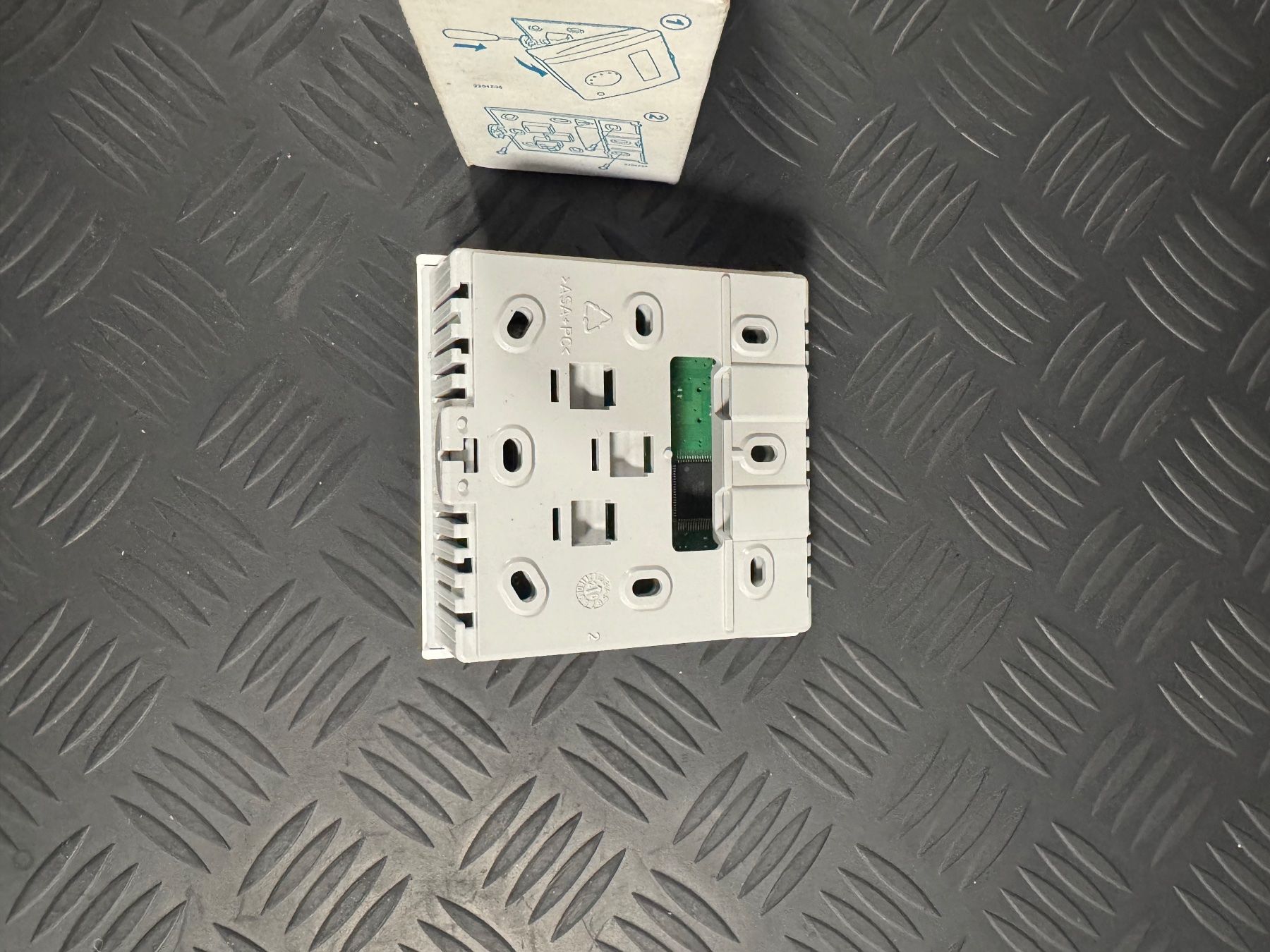 Siemens Steuerung: Siemens QAA55.110/101 Raumthermostat – Gebraucht aus Uetliburg SG von CostaTools 2