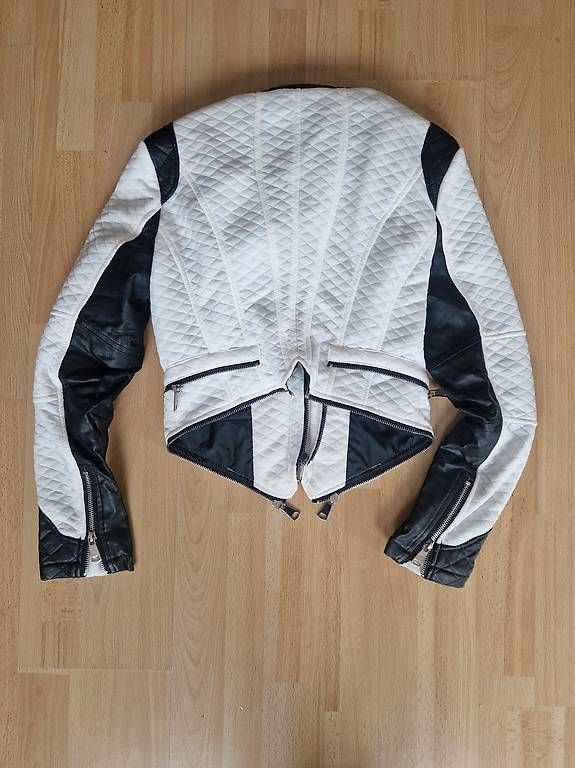 Giacche & Cappotti: Enge Jacke – Usato da Olten venduto da ale_fjt7 1