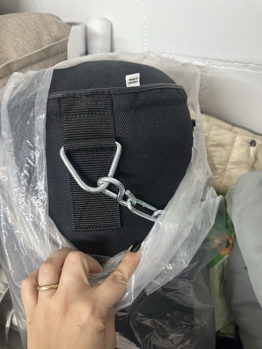 Boxsäcke: Boxsack Force Five schwarz mit Aufhängung neu – Neu und originalverpackt aus Bremgarten AG von cam_fab 2