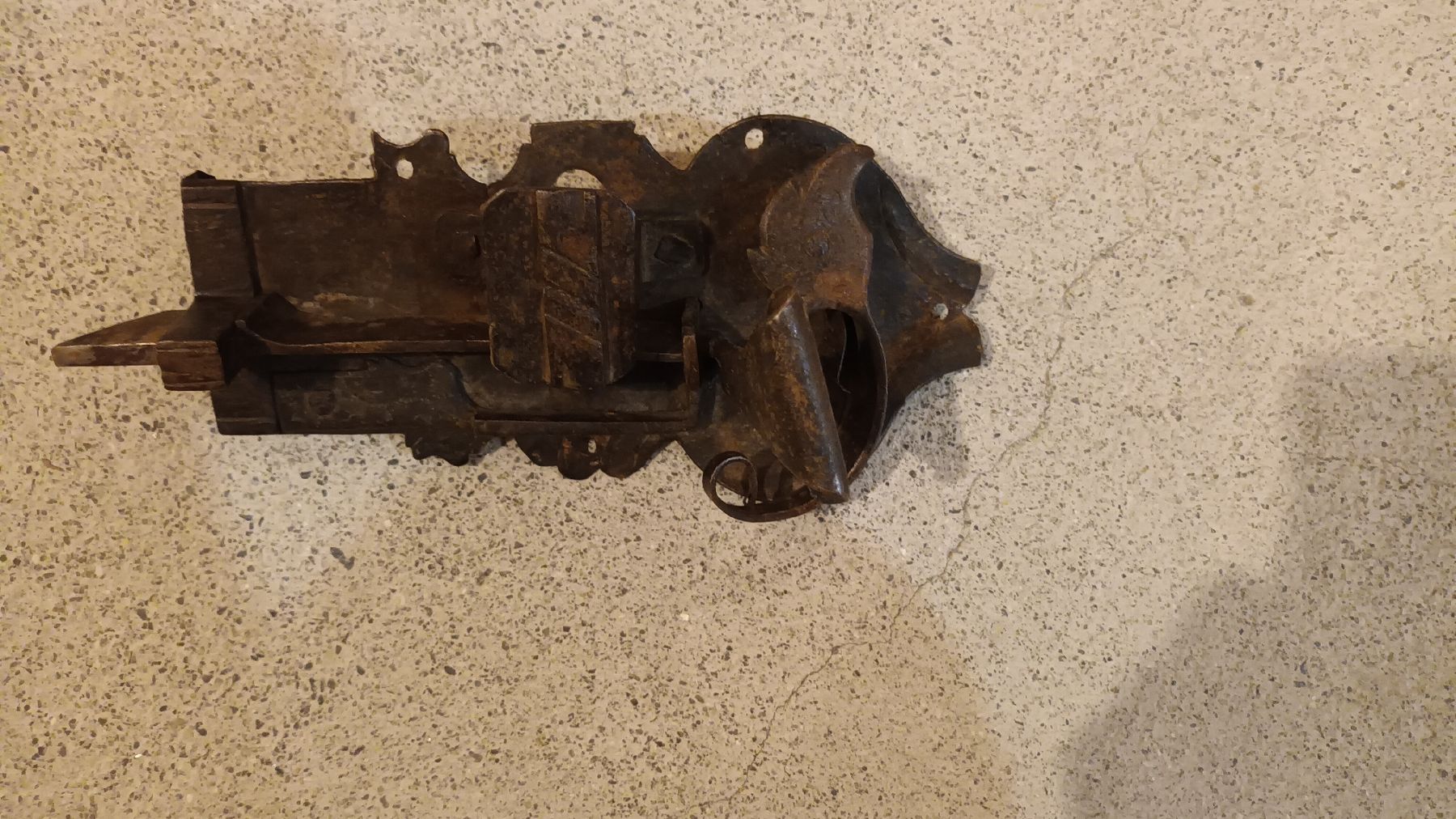 Schlösser: 2 antike Schlösser – Gebraucht aus chur von erika025 2