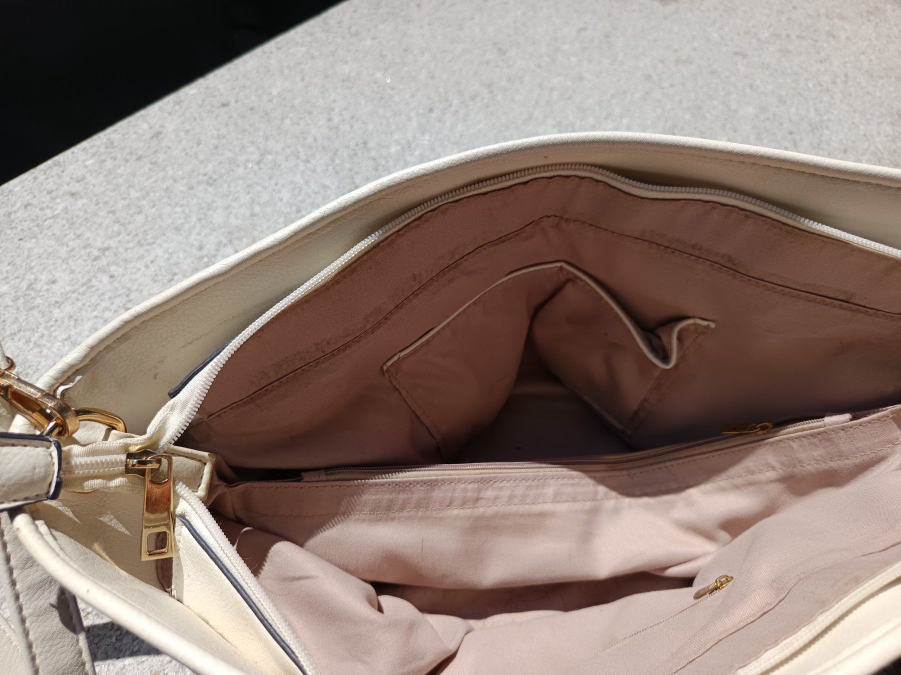 Taschen für Damen: Handtasche – Gebraucht aus Gränichen von Fabienne0114 5