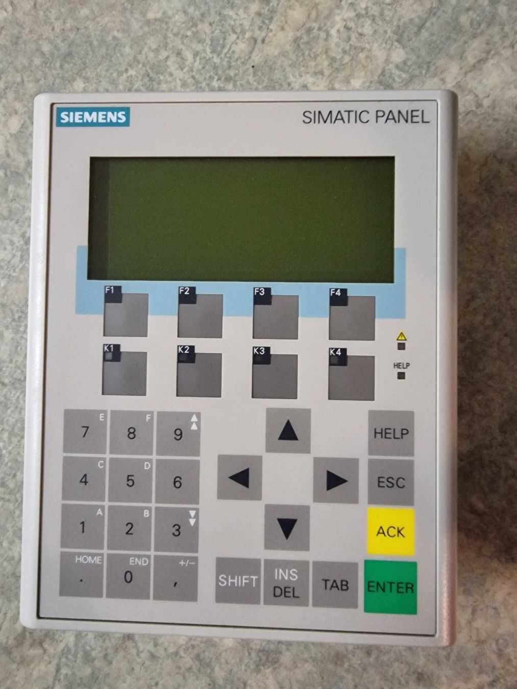 Siemens Componenti elettronici: SIEMENS SIMATIC PANEL OP77A guter Zustand – Usato da Zuzgen venduto da ricard11