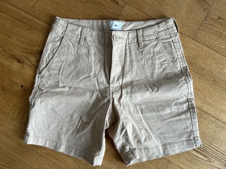 NEW H&M Beige Summer Shorts, Size 29, Regular Fit, Casual