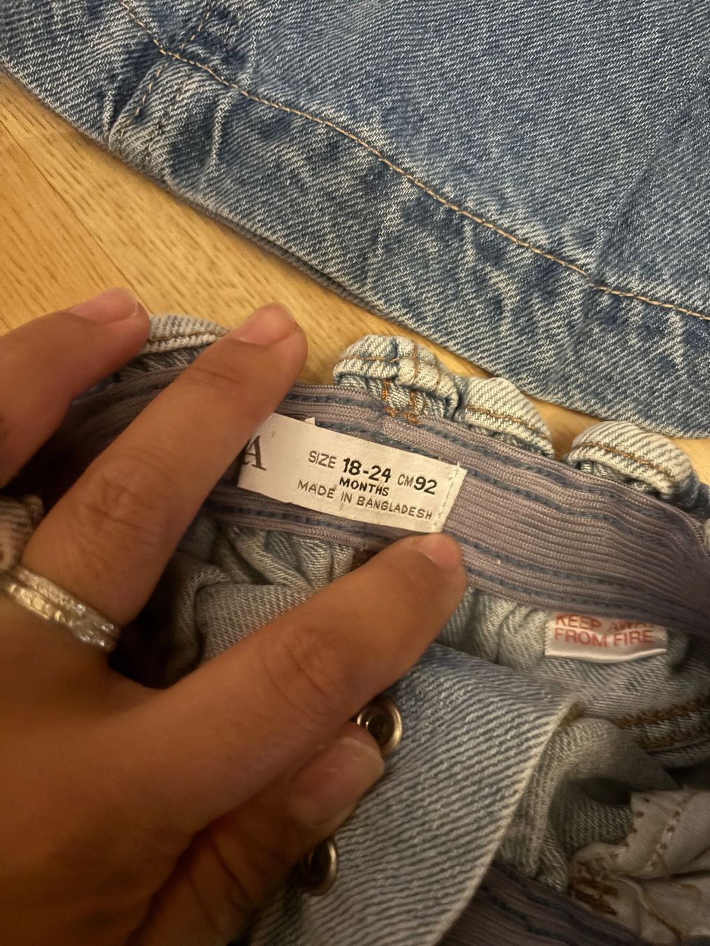 Vestiti & Gonne: Jeansrock – Usato da volketswil venduto da Sisi521 1