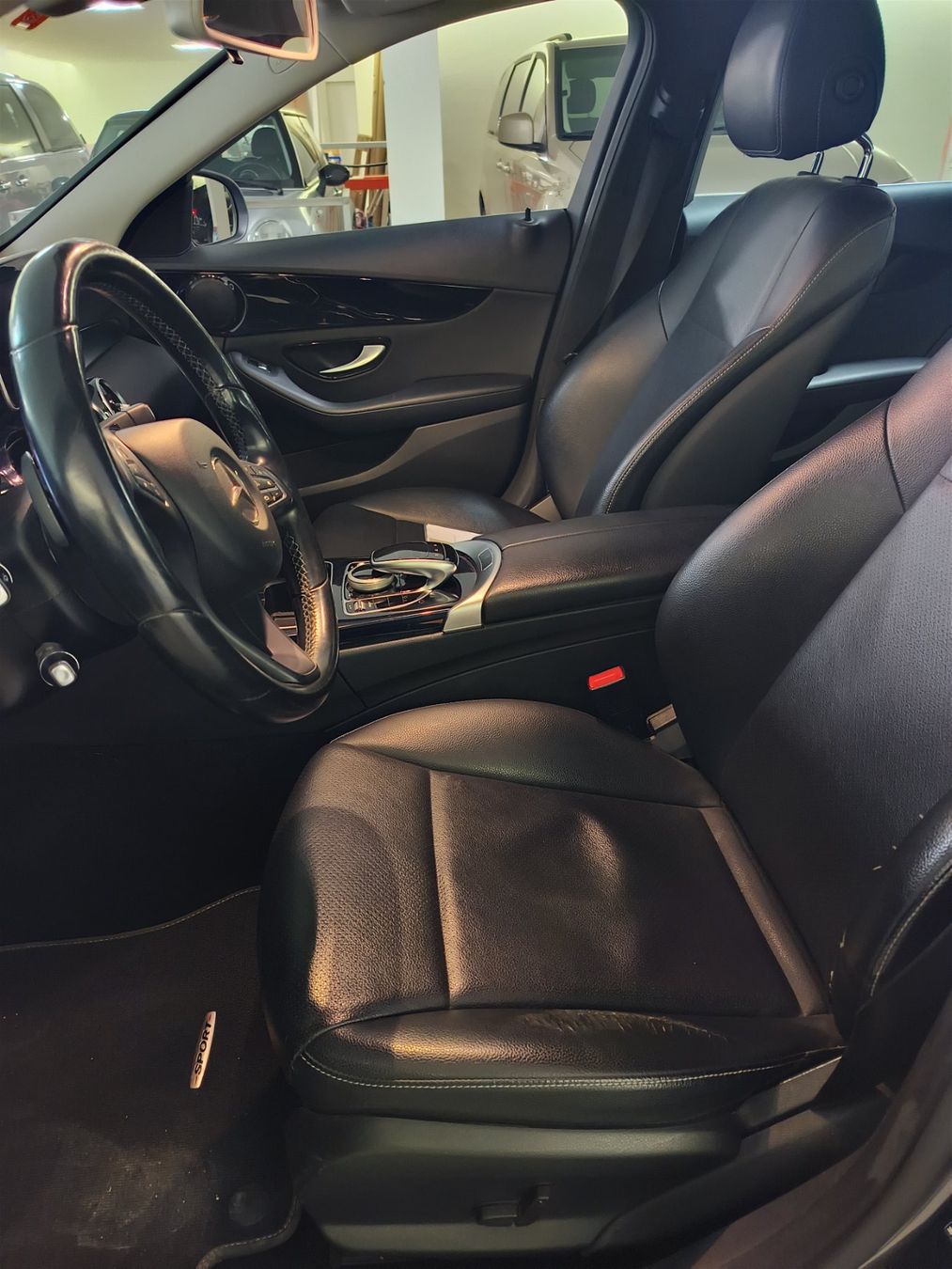 Mercedes-Benz Automobili: Mercedes-Benz C-220 – Usato da Pfäffikon SZ venduto da sch_s7zw 4