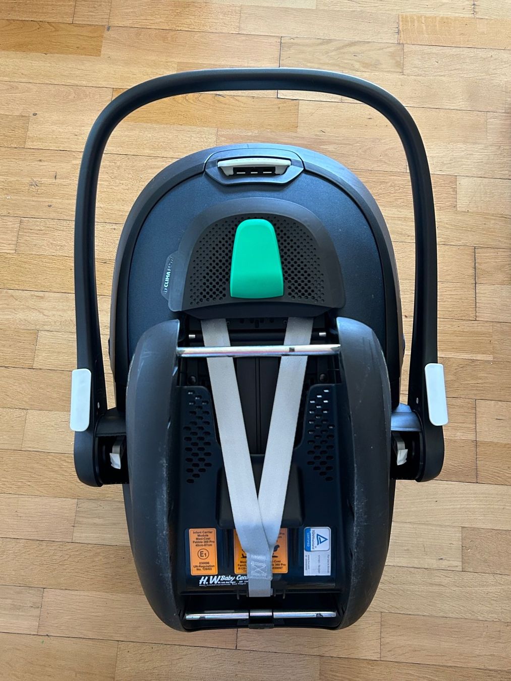 Maxi-Cosi Seggiolini per auto: Maxi Cosi Pebble 360 Pro 2 Twillic Green / Unfallfrei – Usato da Zug venduto da Domino44 4