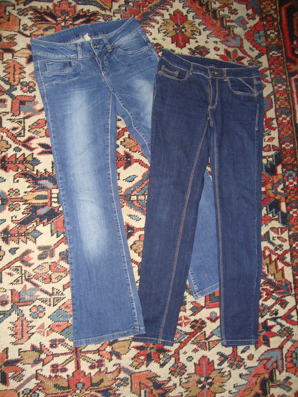 Jeans: 2 Jeans Gr 36 – D'occasion à Laufen par ereli