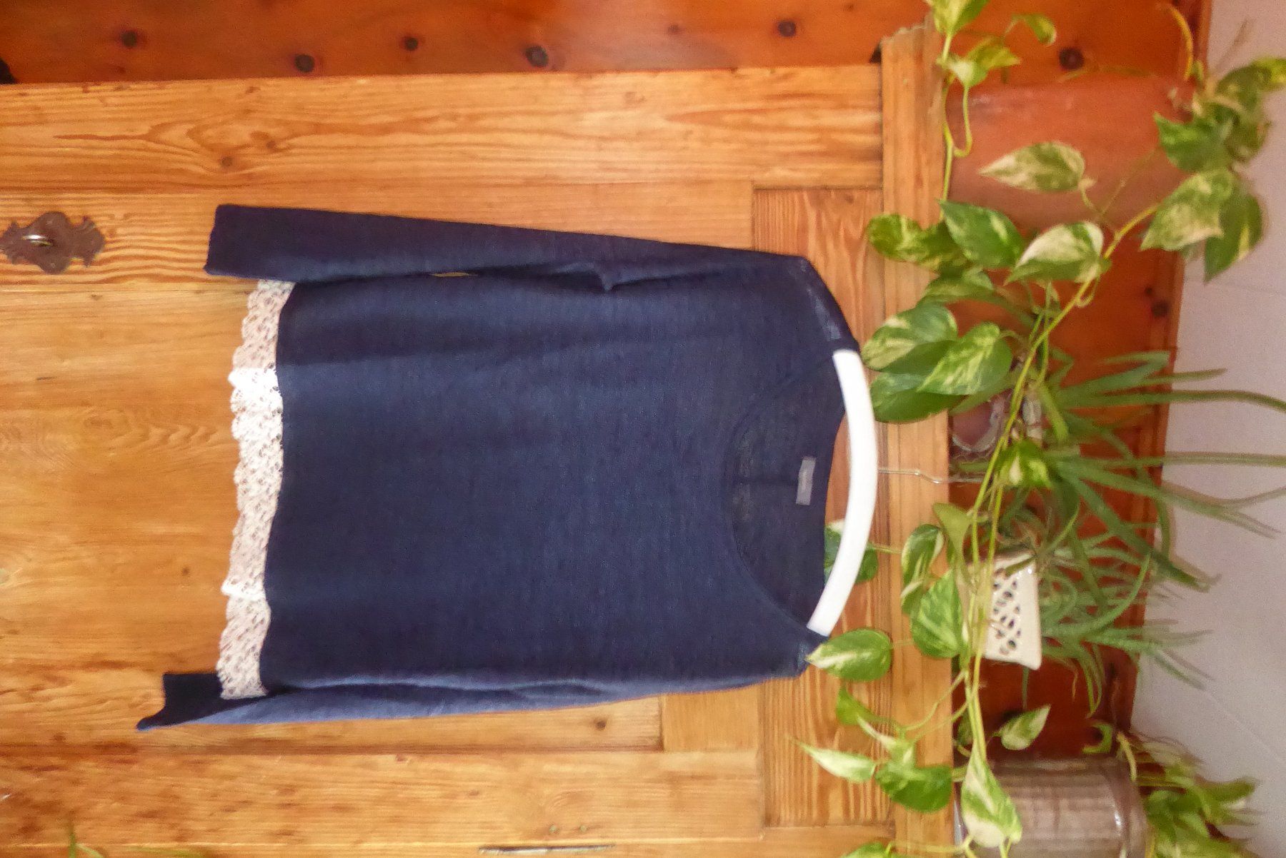 Maglioni & Felpe: schöner leichter Pullover mit Spitzen C&A  Gr 40/42 – Usato da Sargans venduto da Benziner 2