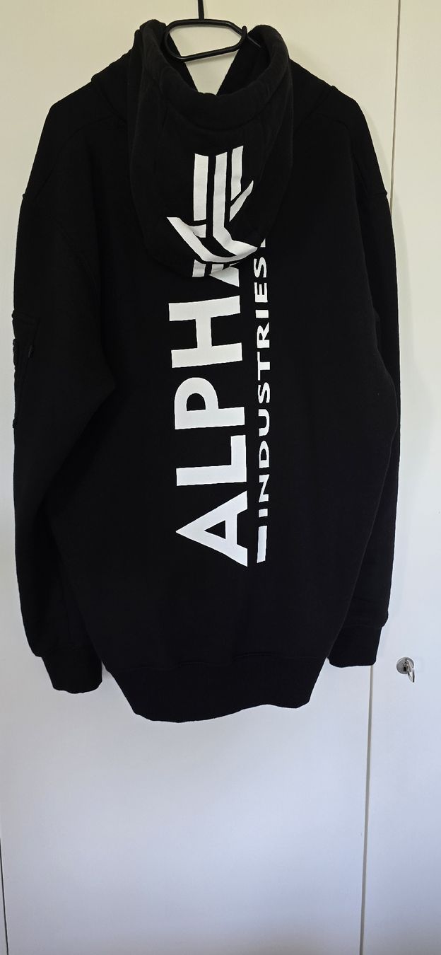 Alpha Industries Pullover & Sweatshirts: Alpha Industries Hoodye – Gebraucht aus Blankenburg von GTI1985