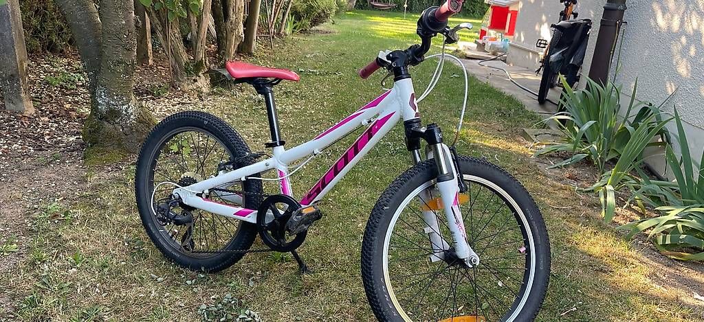 Biciclette: Vélo VTT Scott Contessa 20' – Usato da St-Sulpice VD venduto da fkr_j6qd