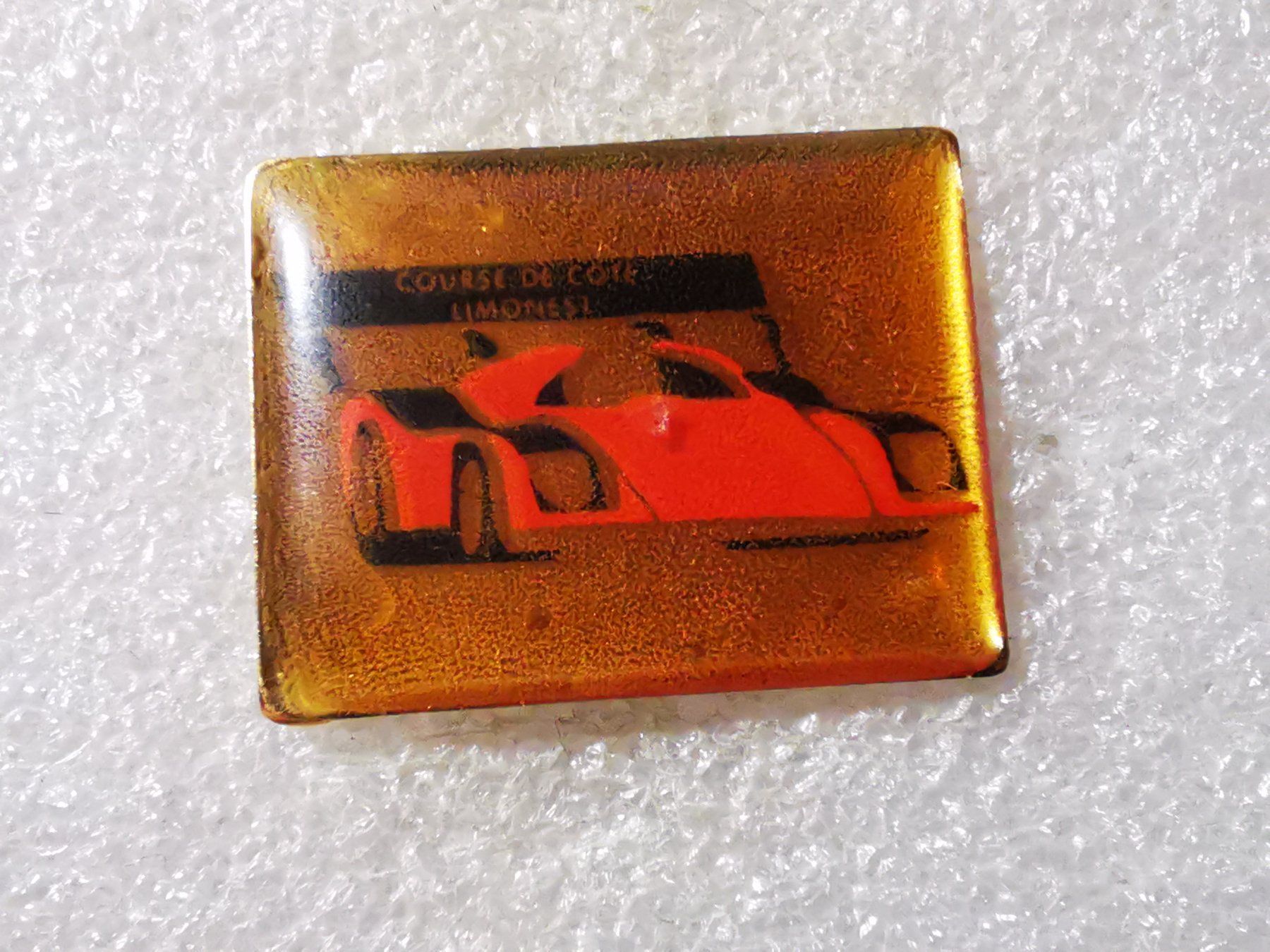 Placchette & Badge: Ansteckpin 55: Rennauto – Usato da Oppligen venduto da Pin-Fall-Shop