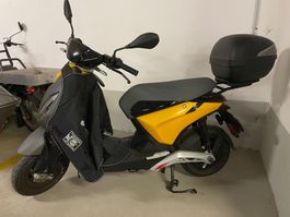E-Roller Piaggio 1 Active 60km/h