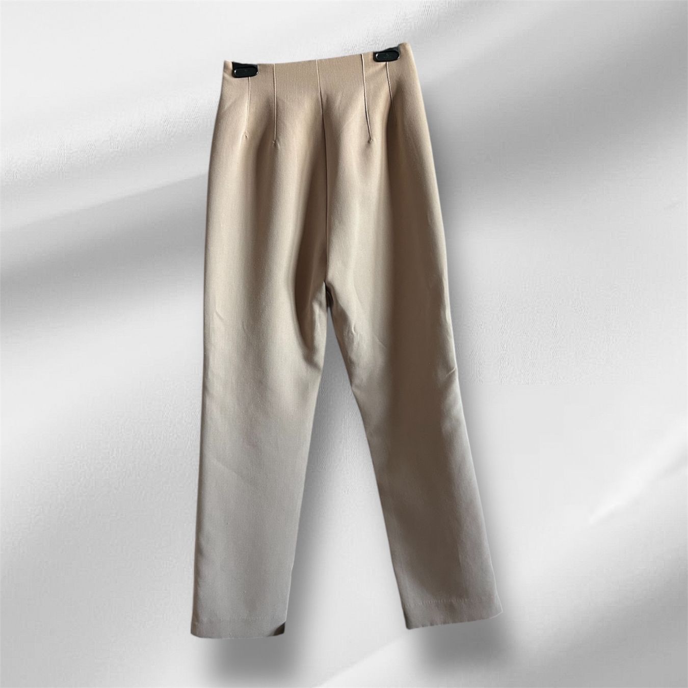 Pantaloni: Chino beige – Usato da Windisch venduto da dib_k27s 1