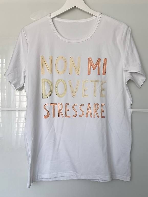 Shein T-shirts: T-Shirt – D'occasion à Würenlingen par agn_xs7b