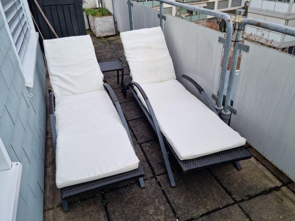 2x Liegestuhl / Sonnenliege aus Rattan Kaufen auf Ricardo